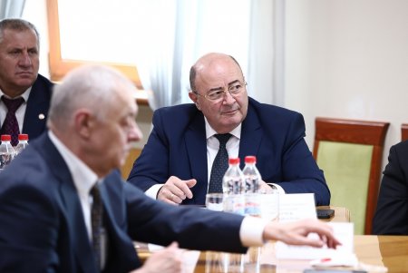 Мэр Одессы на встрече с участием народных депутатов: «Во взаимодействии центральной и местной власти строится политика, направленная на развитие страны» (фото)