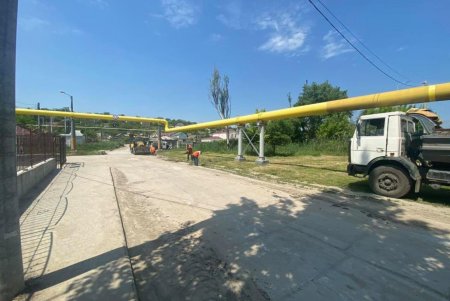 Одесские дорожники ежедневно следят за санитарным состоянием улиц и остановочных комплексов (фото)