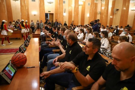 Мэр Одессы наградил чемпионов спортивной школы им. Бориса Литвака (фото, видео)