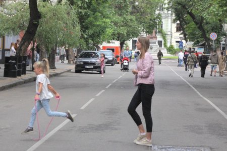 Центр Одессы стал пешеходным (фоторепортаж)