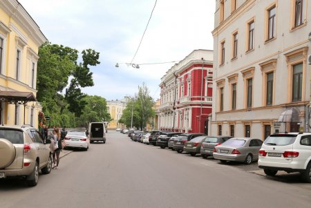 Центр Одессы стал пешеходным (фоторепортаж)