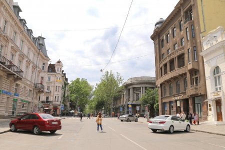 Центр Одессы стал пешеходным (фоторепортаж)