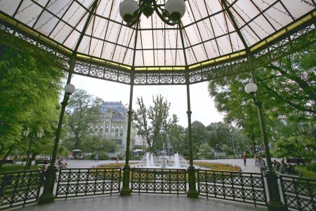 Летняя Одесса вся у фонтанов (фоторепортаж) 