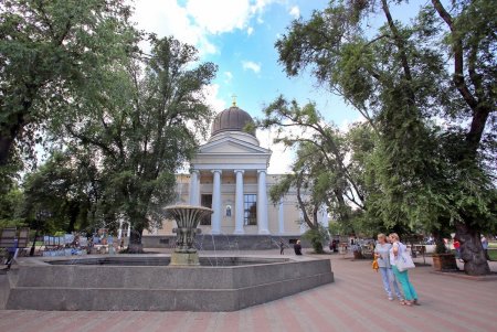 Летняя Одесса вся у фонтанов (фоторепортаж) 