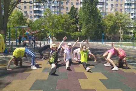 «Движение - это здорово»: более 15 тысяч одесских школьников приняли участие в физкультурно-оздоровительном мероприятии (фото)