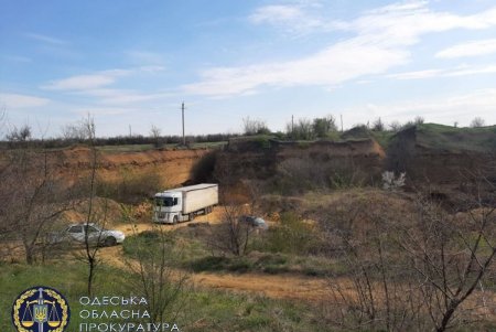 Житель Дачненской ОТГ незаконно прорубил в недрах шахты и добывал ракушечник (фото)