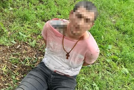 Украл сумку из автомобиля: в Малиновском районе патрульные задержали грабителя 