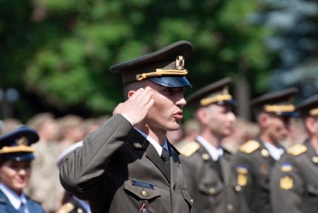 Выпускники Одесской военной академии стали офицерами (фото)