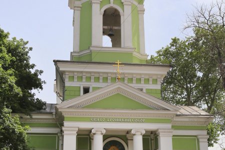 День Святой Троицы отмечают жители Одессы (фоторепортаж)