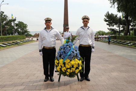 Одесситы почтили память жертв Второй мировой войны (фоторепортаж)