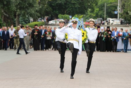 Одесситы почтили память жертв Второй мировой войны (фоторепортаж)