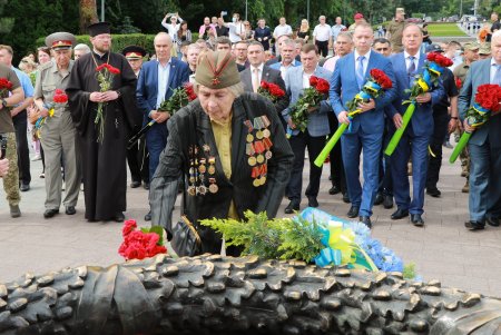Одесситы почтили память жертв Второй мировой войны (фоторепортаж)
