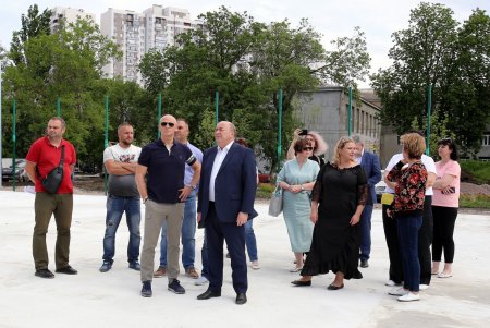 Современный Дом детского творчества откроют на улице Комарова (фото)