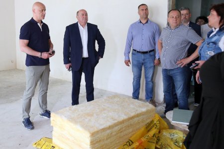 Строительство детского Дома творчества в Киевском районе (фоторепортаж)