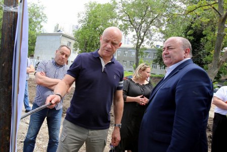 Строительство детского Дома творчества в Киевском районе (фоторепортаж)