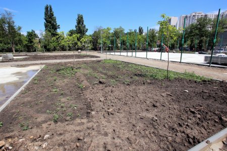 Строительство детского Дома творчества в Киевском районе (фоторепортаж)