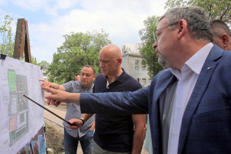 Строительство детского Дома творчества в Киевском районе (фоторепортаж)