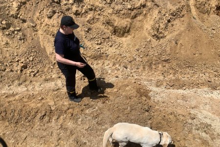 Поиски в Лебедевке завершены, жертв оползня не обнаружено (фото)