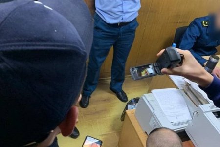Одесский таможенник может сесть в тюрьму на десять лет за 500 долларов взятки
