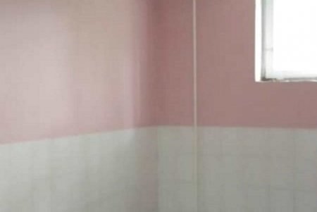 Дизайнеров просят помочь с идеями превращения душевых в лицее «Олимпиец» в яркие и современные (фото)