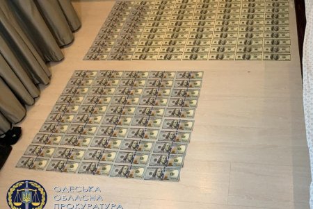 Пятерых жителей региона подозревают в участии в группировке, распространявшей детскую порнографию (фото, видео)