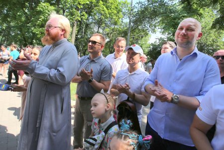 Алексеевский сквер торжественно открыли после реставрации (фоторепортаж)