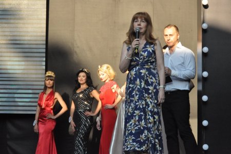 В Летнем театре назвали имена победительниц национального конкурса красоты (фото)