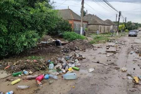 Двухмесячная норма осадков за час: Болградский район затопило мощным ливнем (фото, видео)