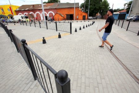 Ремонт Новощепного ряда вышел на завершающую стадию (фоторепортаж) 