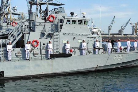 Парад воздушной и морской авиации провели ко Дню ВМС (фото, видео)