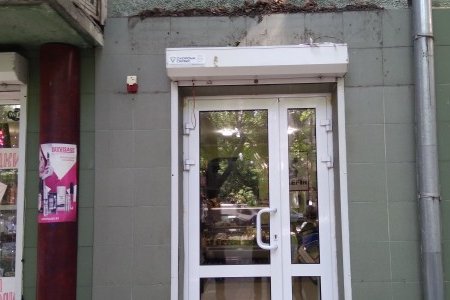 Почти на 70 незаконных рекламных вывесок в городе стало меньше (фото)