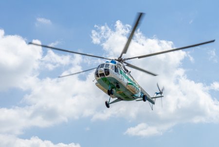Авиаторы-пограничники провели учения по поиску и спасению людей в море (фото, видео)