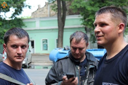 Спасателей Одесского региона показали на фото, сделанных сразу после ликвидации чрезвычайных ситуаций (фото)