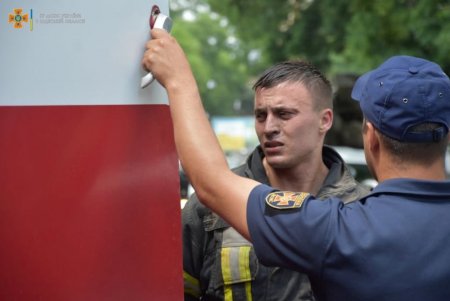 Спасателей Одесского региона показали на фото, сделанных сразу после ликвидации чрезвычайных ситуаций (фото)