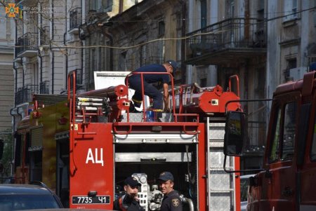 В памятнике архитектуры в центре Одессы горела квартира (обновлено)