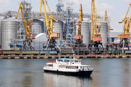 Морвокзал: визитная карточка Одессы и морские ворота Украины (фоторепортаж) 