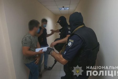Одесские правоохранители устанавливают обстоятельства конфликта во время аукциона по продаже земли (фото, видео, обновлено)