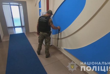 Одесские правоохранители устанавливают обстоятельства конфликта во время аукциона по продаже земли (фото, видео, обновлено)