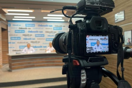 Одесситы смогут выбрать, какую вакцину получить: CoronaVac или Pfizer