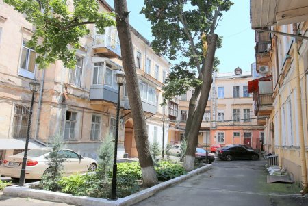 Жилой комплекс Шретера на улице Пастера (фоторепортаж)