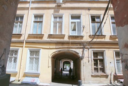Жилой комплекс Шретера на улице Пастера (фоторепортаж)