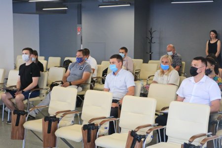 В Одесской мэрии подчеркнули важность вакцинации коллективов сферы торговли из-за постоянных контактов с клиентами