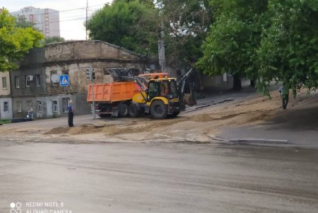 Одесса приходит в себя после обрушившейся стихии (фоторепортаж) 
