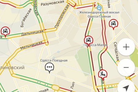 Город сковали пробки: для стабилизации ситуации в Суворовском районе перекрыто движение от Клеверного моста в сторону Объездной дороги (фото)