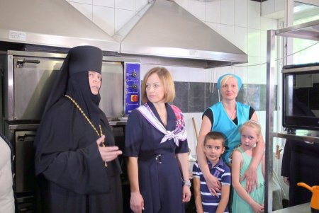 При Свято-Архангело-Михайловском женском монастыре создан приют для жертв домашнего насилия (фоторепортаж)