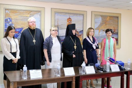 При Свято-Архангело-Михайловском женском монастыре создан приют для жертв домашнего насилия (фоторепортаж)