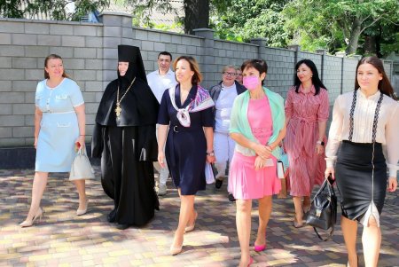 При Свято-Архангело-Михайловском женском монастыре создан приют для жертв домашнего насилия (фоторепортаж)