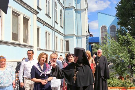 При Свято-Архангело-Михайловском женском монастыре создан приют для жертв домашнего насилия (фоторепортаж)