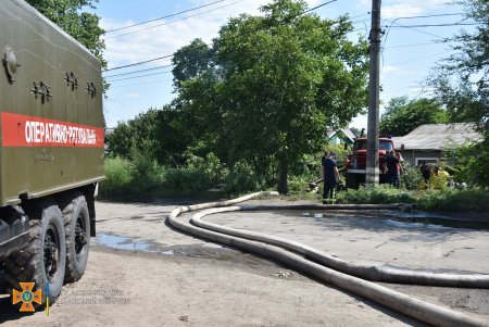 Мобильный пункт временного размещения организовали в Малиновском районе для людей, чьи дома затопило после сильного ливня (фото)