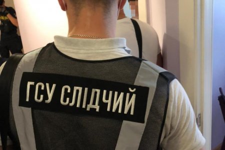 Чиновник Минобороны требовал миллион долларов за победу в тендере на строительство жилья для военных в регионе (фото) 